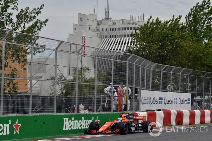 Fernando Alonso, McLaren MCL32