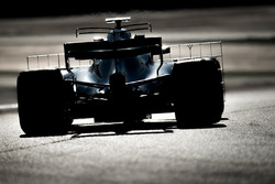 Lewis Hamilton, Mercedes AMG F1 W08 rodando con sensores