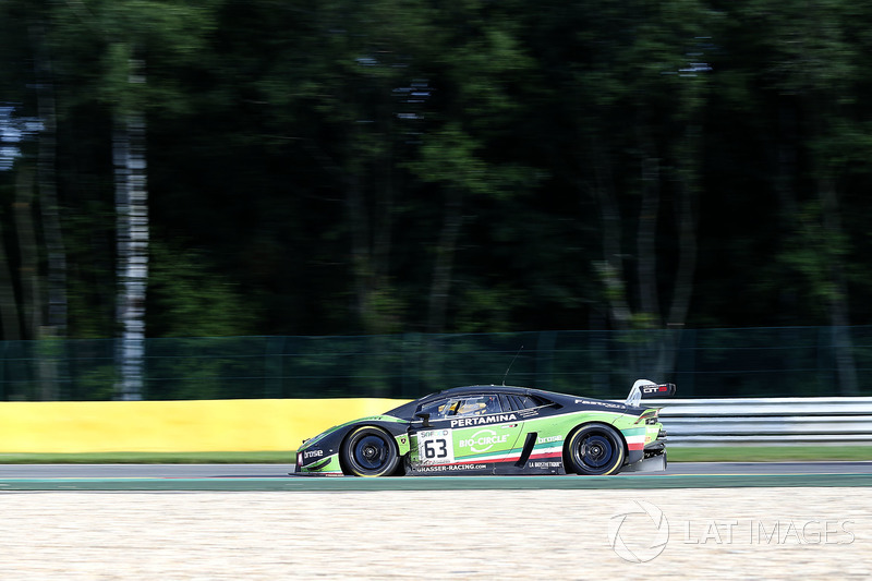 #63 GRT Grasser Racing Team Lamborghini Huracan GT3: Mirko Bortolotti, Christian Engelhart, Andrea C