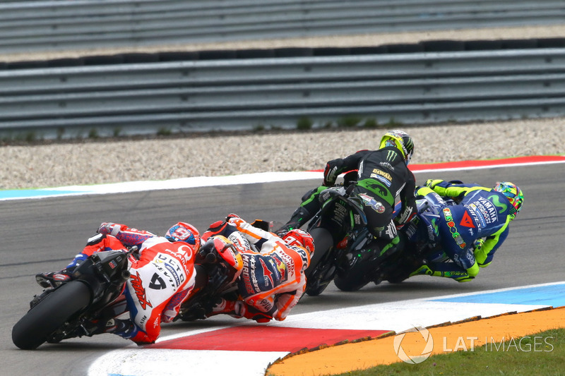 Johann Zarco, Monster Yamaha Tech 3 lmost crashing tis ouching Valentino Rossi, Yamaha Factory Racin