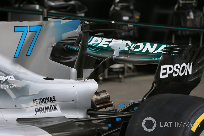 Vue détaillée de l'aileron arrière de Valtteri Bottas, Mercedes-Benz F1 W08