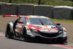 #16 Team Mugen Honda NSX-GT: Hideki Mutoh, Daisuke Nakajima, Jenson Button
