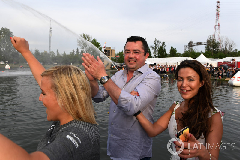 Floßrennen in Montreal: Eric Boullier, McLaren-Rennleiter