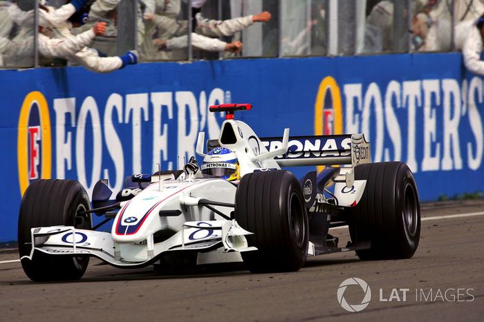 Nick Heidfeld, BMW Sauber F1.06, consigue la tercera posición