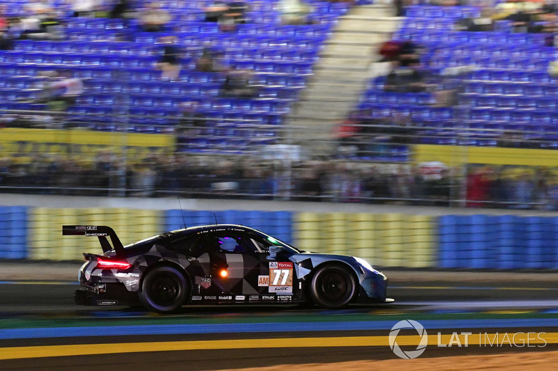 #77 Proton Competition Porsche 911 RSR: Christian Ried, Julien Andlauer, Matt Campbell