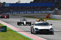 Safety car leads the field at the start of the race