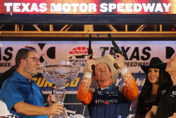 Scott Dixon, Chip Ganassi Racing Honda dispara los seis tiradores