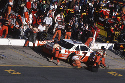 Alan Kulwicki pits