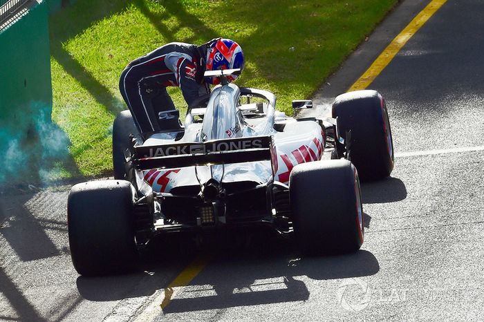 Romain Grosjean, Haas F1 Team VF-18 abandona