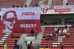 Robert Kubica, Williams fans and banners