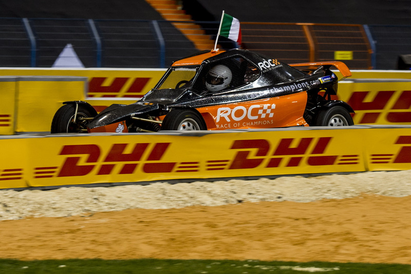 Enzo Bonito de Team Simracing All Stars conduciendo el ROC Car