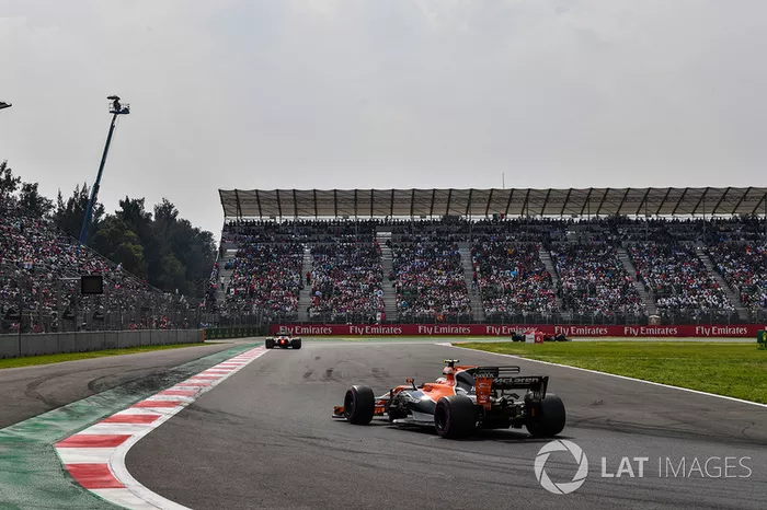 Stoffel Vandoorne, McLaren MCL32