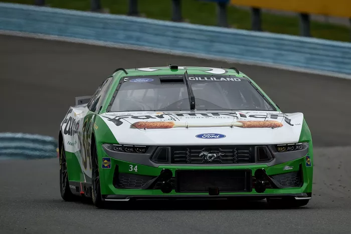 Todd Gilliland, Front Row Motorsports