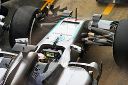 Lewis Hamilton, Mercedes AMG F1 W07 Hybrid ai box
