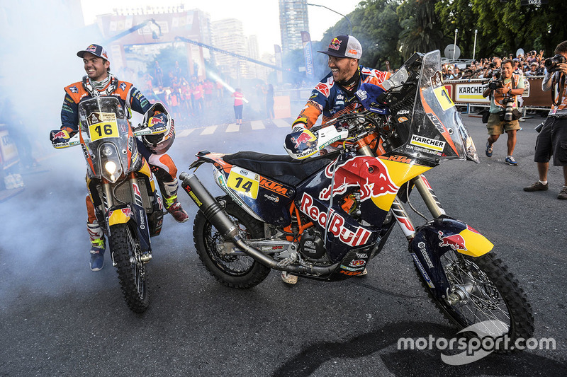 Matthias Walkner, Red Bull KTM Factory Racing; Sam Sunderland, Red Bull KTM Factory Racing