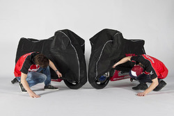 Nicky Hayden, Honda World Superbike Team; Stefan Bradl, Honda World Superbike Team