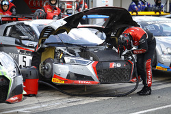 #5 Belgian Audi Club Team WRT, Audi R8 LMS: Marcel Fässler, Dries Vanthoor, Will Stevens