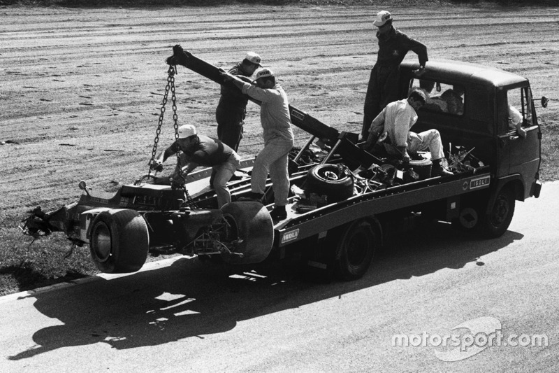Em uma coincidência triste, foi a bordo do 72C que Rindt sofreu o acidente que tirou a vida dele, nos treinos livres para o GP da Itália do mesmo ano.
