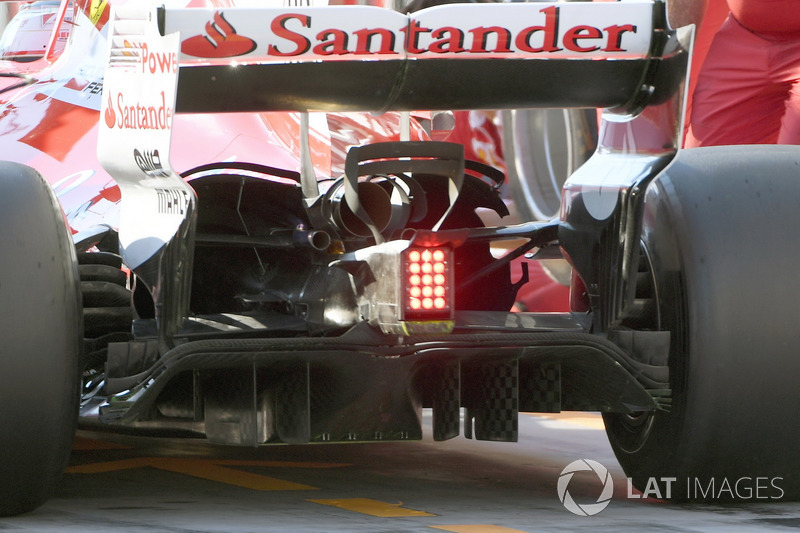 Ferrari SF70H rear