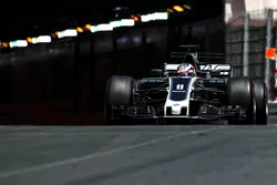 Romain Grosjean, Haas VF-17
