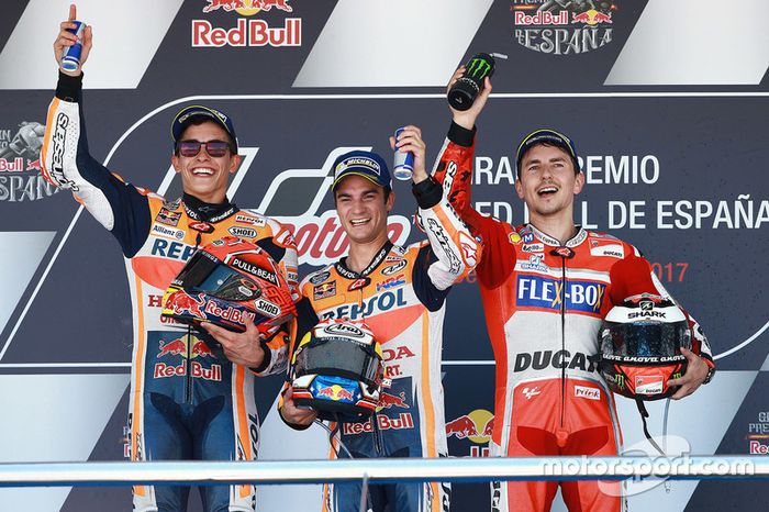 Podio: 1º Dani Pedrosa, 2º Marc Márquez, 3º Jorge Lorenzo
