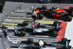 Valtteri Bottas, Mercedes-Benz F1 W08 , Lewis Hamilton, Mercedes-Benz F1 W08 y Daniel Ricciardo, Re