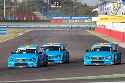 Nicky Catsburg, Thed Björk, Nestor Girolami, Polestar Cyan Racing, Volvo S60 Polestar durante la calificación MAC3