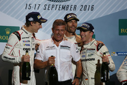 Podium: race winners Timo Bernhard, Mark Webber, Brendon Hartley, Fritz Enzinger, Vice President LMP