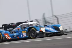 #36 Signatech Alpine A460: Gustavo Menezes, Nicolas Lapierre, Stéphane Richelmi