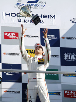 Podium : le vainqueur Lance Stroll, Prema Powerteam Dallara F312 - Mercedes-Benz