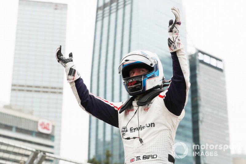 Race winner Sam Bird, Virgin Racing