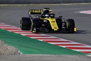 Daniel Ricciardo, Renault F1 Team R.S. 19