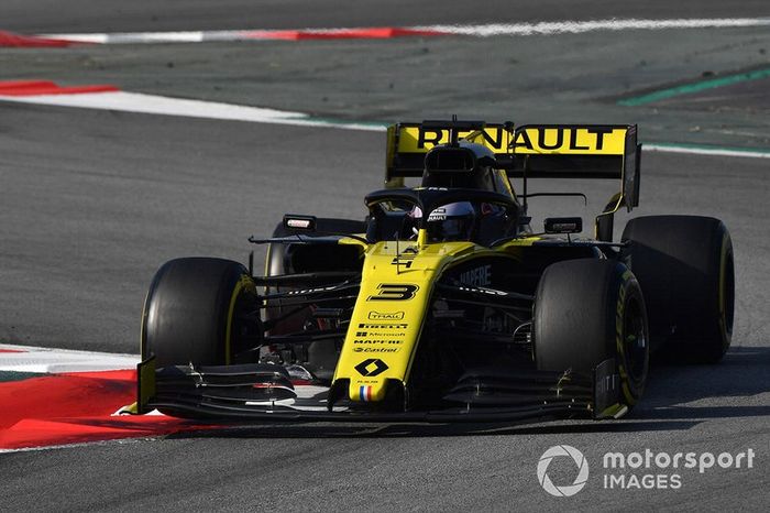 Daniel Ricciardo, Renault F1 Team R.S. 19