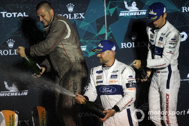 Podio GTLM Pro: #67 Ford Chip Ganassi Racing Ford GT: Andy Priaulx, Harry Tincknell, Jonathan Bomarito