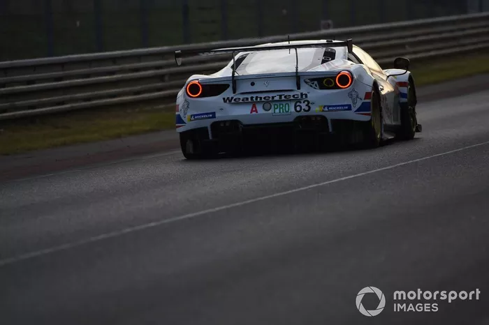 #63 Weathertech Racing Ferrari 488 GTE Evo: Cooper MacNeil, Toni Vilander, Jeff Segal