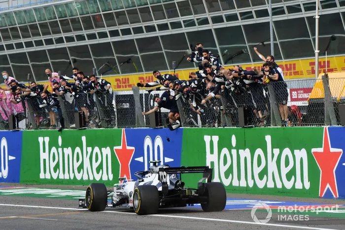 Ganador Pierre Gasly, AlphaTauri AT0
