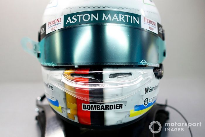 El casco de Sebastian Vettel, Aston Martin