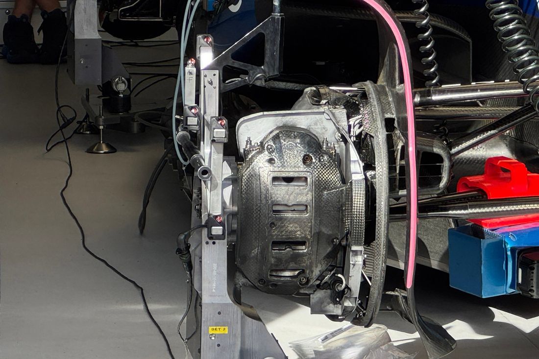 Alpine detalles técnicos