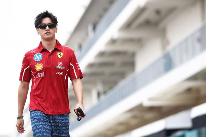 Zhou Guanyu, Ferrari