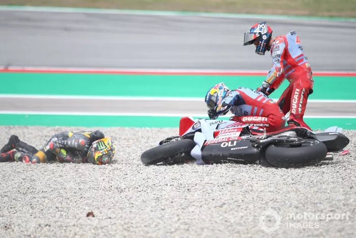 Marco Bezzecchi, VR46 Racing Team, Fabio Di Giannantonio, Gresini Racing, Alex Márquez, Gresini Racing crash