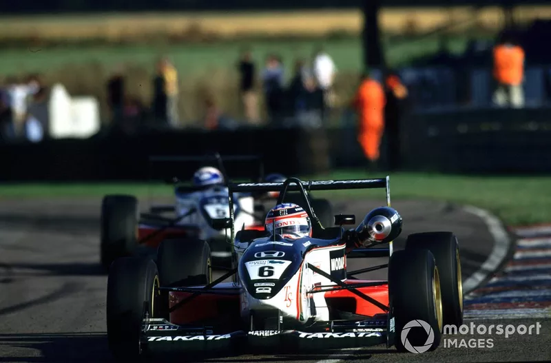 佐藤琢磨：2001年イギリスF3／スクラストン