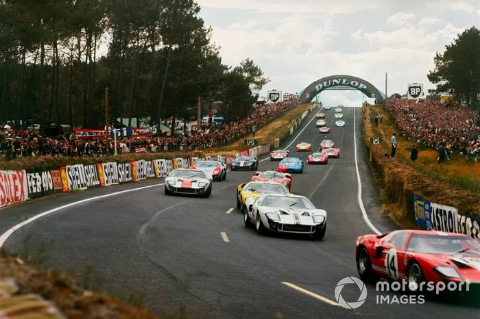 Salida de Le Mans