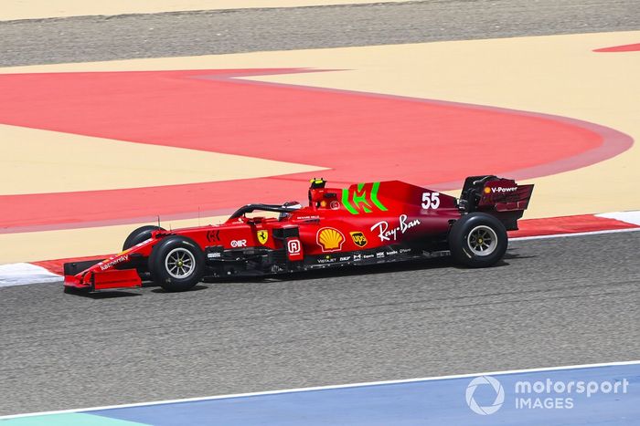 Carlos Sainz Jr., Ferrari SF21 
