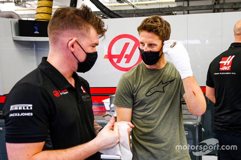 Romain Grosjean, Haas F1 regresa al garaje después de su accidente