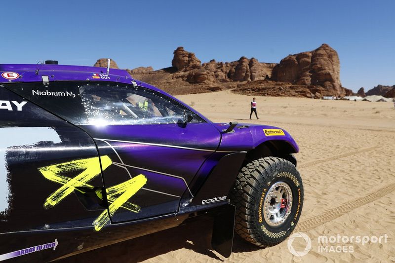 Cristina Gutierrez (ESP)/Sebastien Loeb, X44