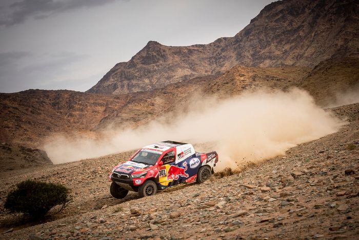 #301 Toyota Gazoo Racing: Nasser Al-Attiyah, Matthieu Baumel