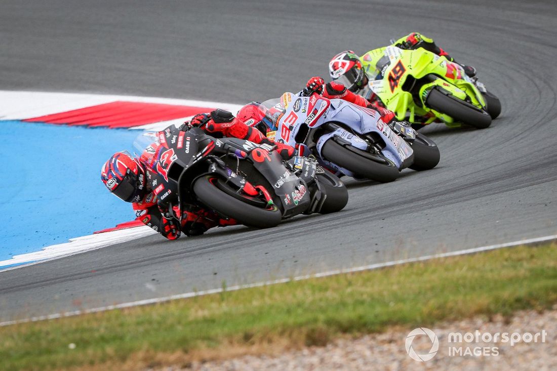 Maverick Viñales, Aprilia Racing Team
