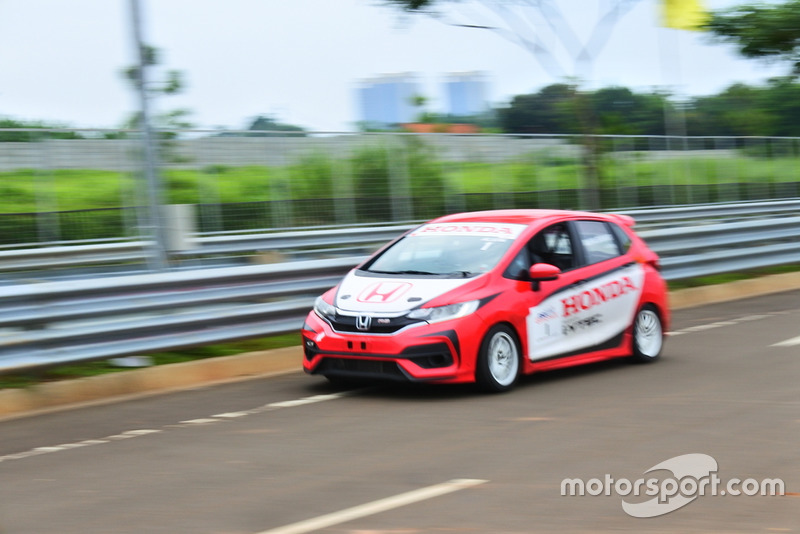 Alvin Bahar, Honda Racing Indonesia, ITCC 1600 Max