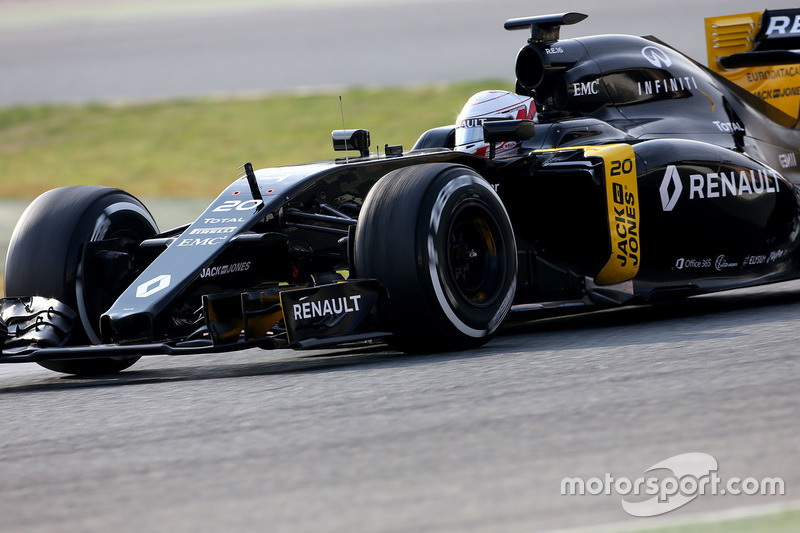 Kevin Magnussen, Renault Sport F1 Team RS16