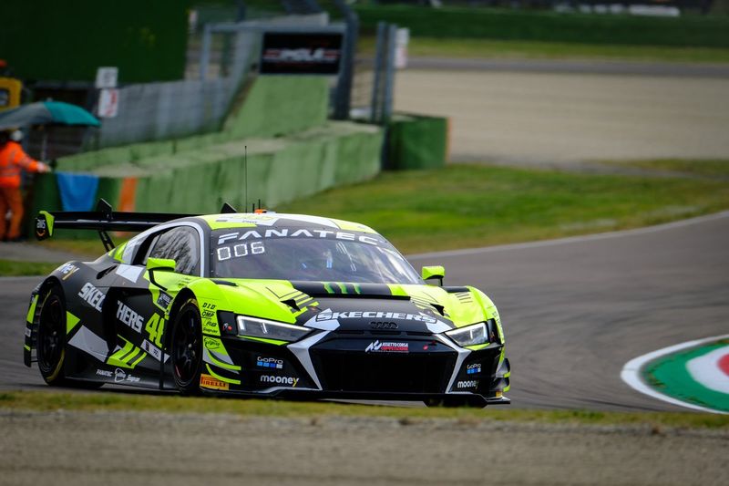 #46 Team WRT Audi R8 LMS evo II GT3: Nico Müller, Frédéric Vervisch, Valentino Rossi